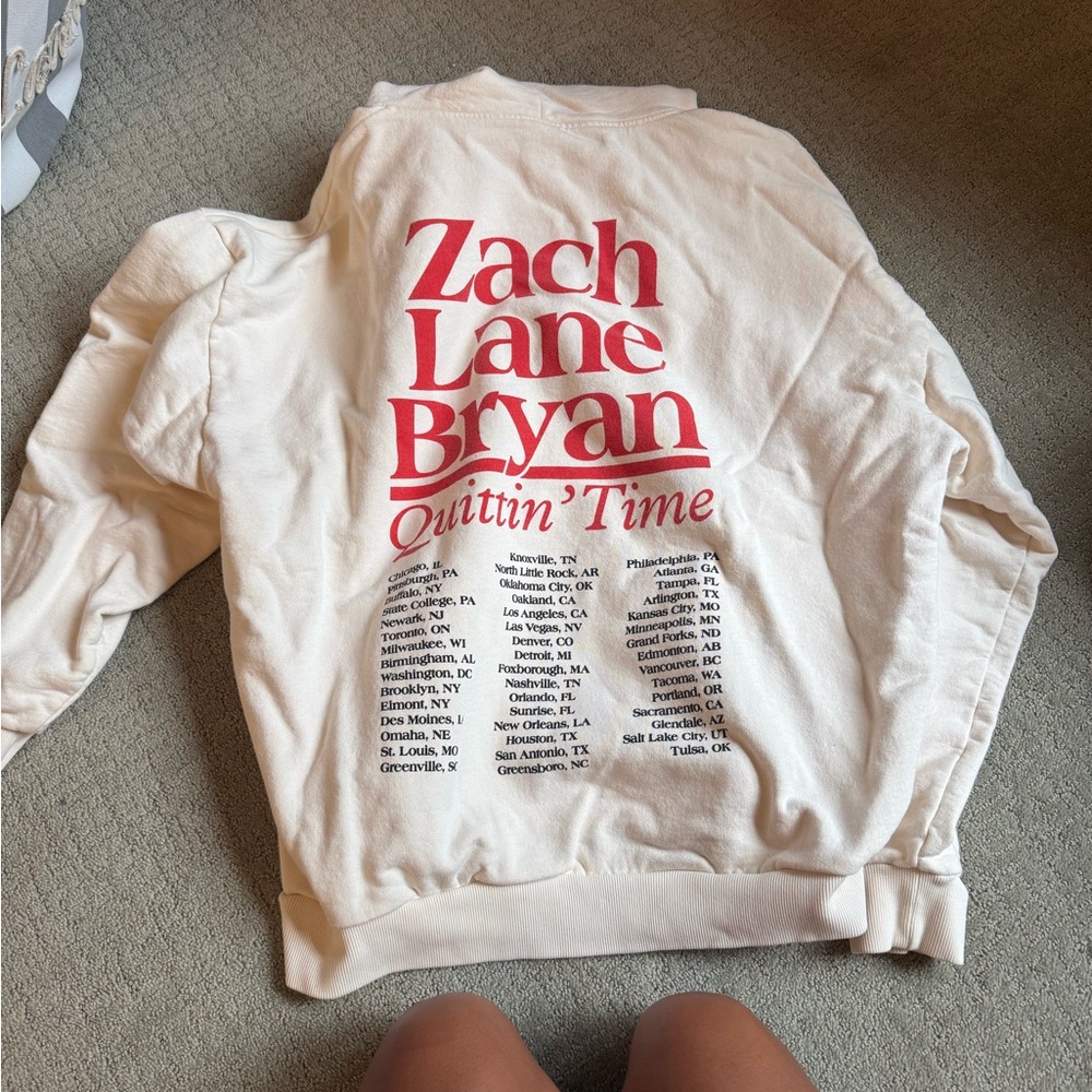 zach bryan hoodie size large